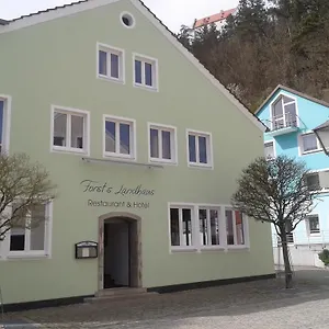 Forst´s 2* Riedenburg